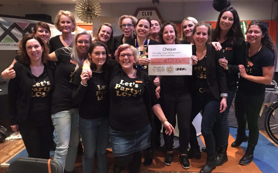 Driedubbel winnen: Bier, bubbels en bingo voor de LINDA.foundation