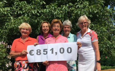 De ‘Dinsdag Dames’ van Golfclub Anderstein golfen voor LINDA.foundation